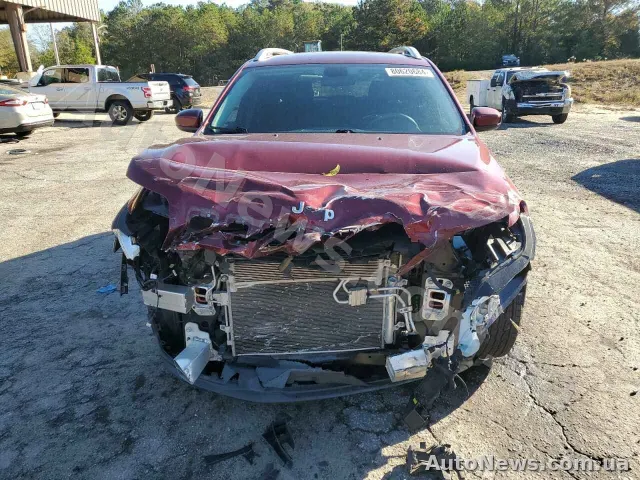 2019 Jeep Grand Cher — photo 5 (copart)