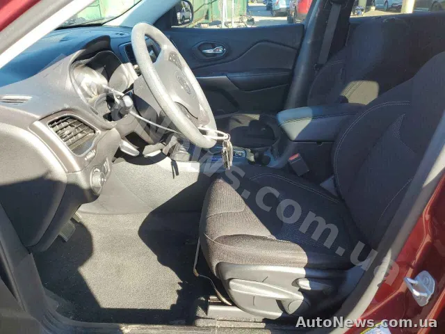 2019 Jeep Grand Cher — photo 7 (copart)