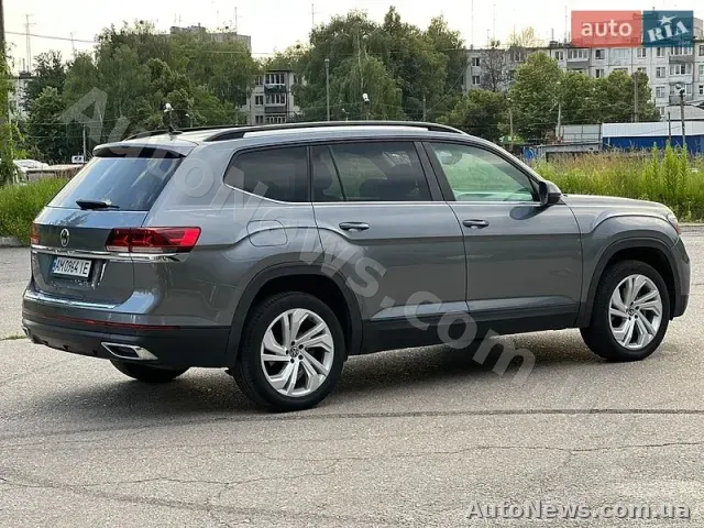 2021 Volkswagen Atlas, VIN 1V2WP2CA6MC561621 — zdjęcie 14 (autoria)