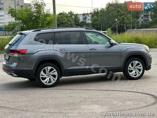 2021 Volkswagen Atlas, VIN 1V2WP2CA6MC561621 — zdjęcie 15 (autoria)