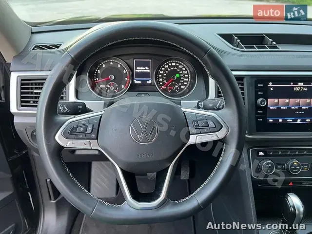 2021 Volkswagen Atlas, VIN 1V2WP2CA6MC561621 — zdjęcie 26 (autoria)