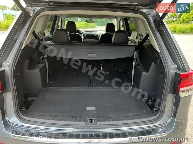 2021 Volkswagen Atlas, VIN 1V2WP2CA6MC561621 — zdjęcie 45 (autoria)