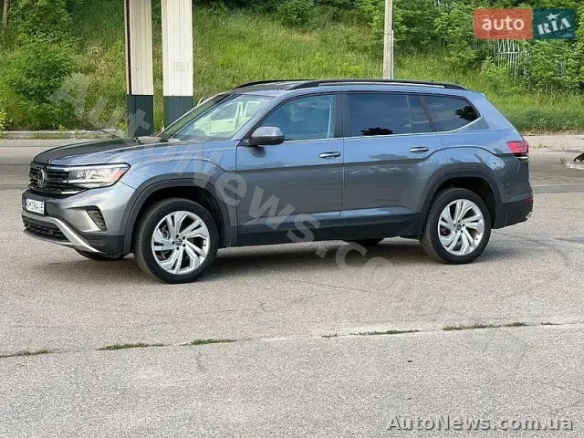 2021 Volkswagen Atlas, VIN 1V2WP2CA6MC561621 — zdjęcie 5 (autoria)