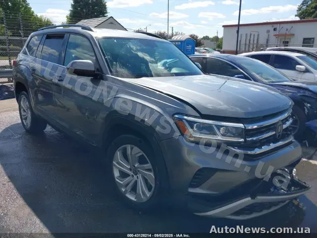 2021 Volkswagen Atlas, VIN 1V2WP2CA6MC561621 — zdjęcie 17 (iaai)