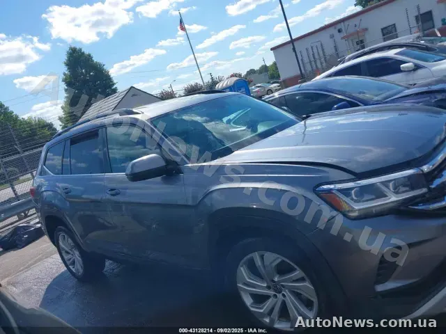 2021 Volkswagen Atlas, VIN 1V2WP2CA6MC561621 — zdjęcie 29 (iaai)