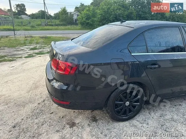2013 Volkswagen Jetta, VIN 3VW637AJ4EM217375, nr rej. КА5466КС — zdjęcie 4 (autoria)