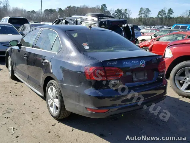 2013 Volkswagen Jetta, VIN 3VW637AJ4EM217375, nr rej. КА5466КС — zdjęcie 3 (copart)