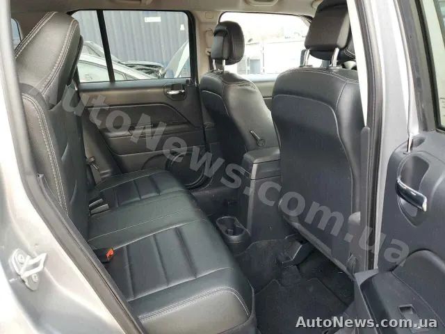 2017 Jeep Patriot — фото 10 (copart)