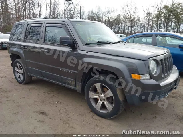 2017 Jeep Patriot — photo 1 (iaai)
