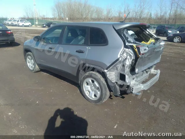 2017 Jeep Cherokee — zdjęcie 3 (iaai)
