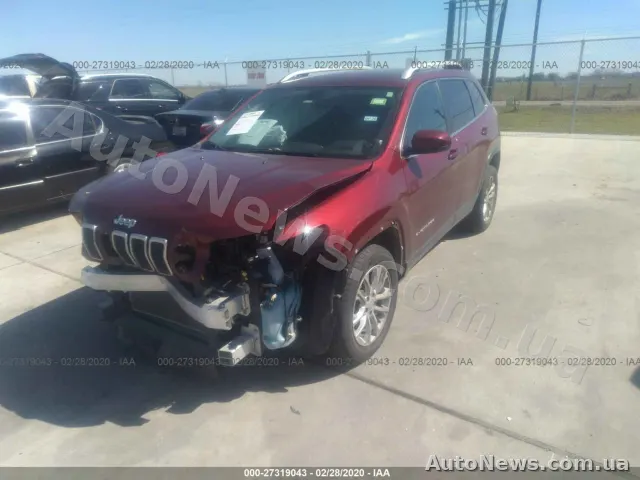 2018 Jeep Cherokee, VIN 1C4PJLCB4KD175907, nr rej. АХ8101МС — zdjęcie 2 (iaai)