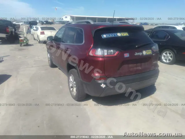 2018 Jeep Cherokee, VIN 1C4PJLCB4KD175907, nr rej. АХ8101МС — zdjęcie 3 (iaai)