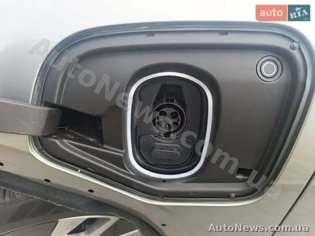 2025 Cadillac Optiq, VIN 3GYK3DMR2SS263371 — фото 18 (autoria)