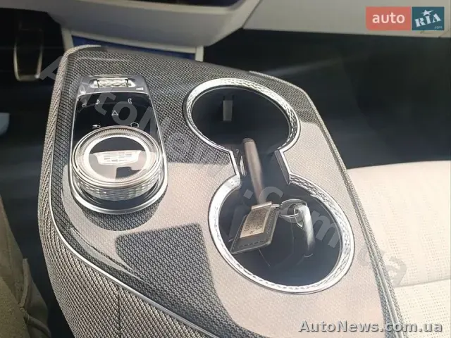 2025 Cadillac Optiq, VIN 3GYK3DMR2SS263371 — фото 22 (autoria)