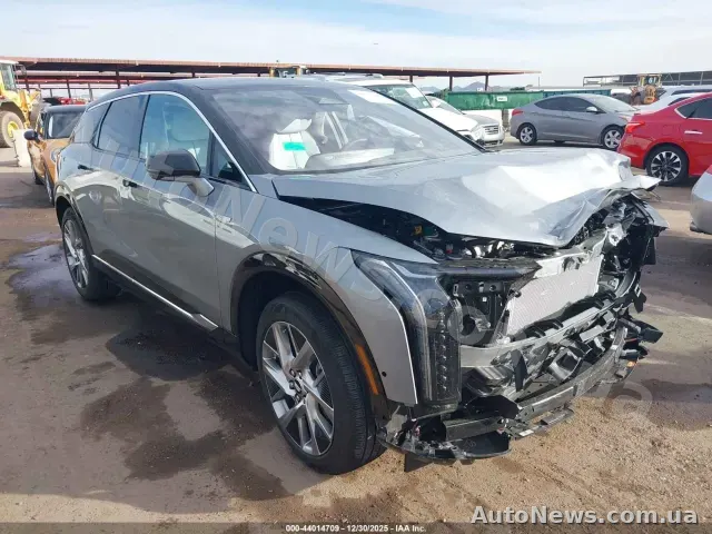 2025 Cadillac Optiq, VIN 3GYK3DMR2SS263371 — фото 21 (iaai)
