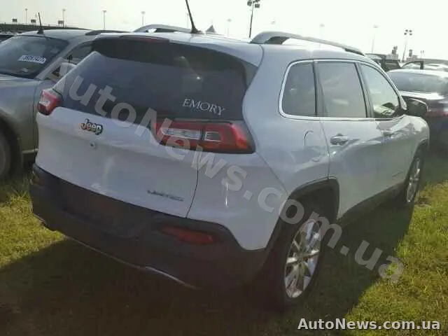 2015 Jeep Cherokee — фото 4 (copart)