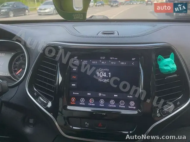 2020 Jeep Cherokee, VIN 1C4PJLDB5LD610367, nr rej. ВО4313НА — zdjęcie 13 (autoria)