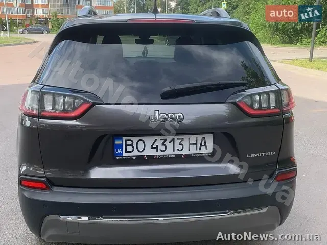 2020 Jeep Cherokee, VIN 1C4PJLDB5LD610367, nr rej. ВО4313НА — zdjęcie 3 (autoria)