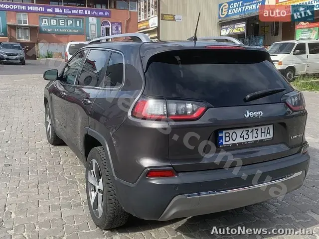 2020 Jeep Cherokee, VIN 1C4PJLDB5LD610367, nr rej. ВО4313НА — zdjęcie 8 (autoria)