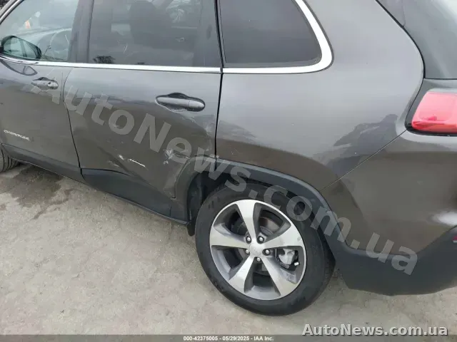 2020 Jeep Cherokee, VIN 1C4PJLDB5LD610367, nr rej. ВО4313НА — zdjęcie 6 (iaai)