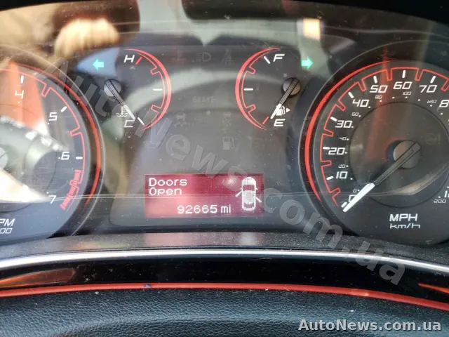 2016 Dodge Dart — photo 8 (copart)