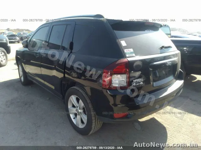 2014 Jeep Compass — photo 3 (iaai)