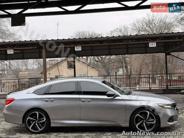 2021 Honda Accord, VIN 1HGCV1F3XMA052534, nr rej. КІ0102АР — zdjęcie 4 (autoria)