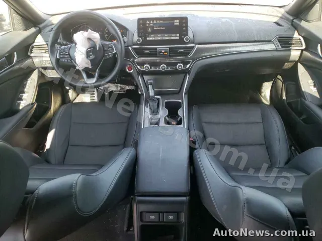 2021 Honda Accord, VIN 1HGCV1F3XMA052534, nr rej. КІ0102АР — zdjęcie 8 (copart)