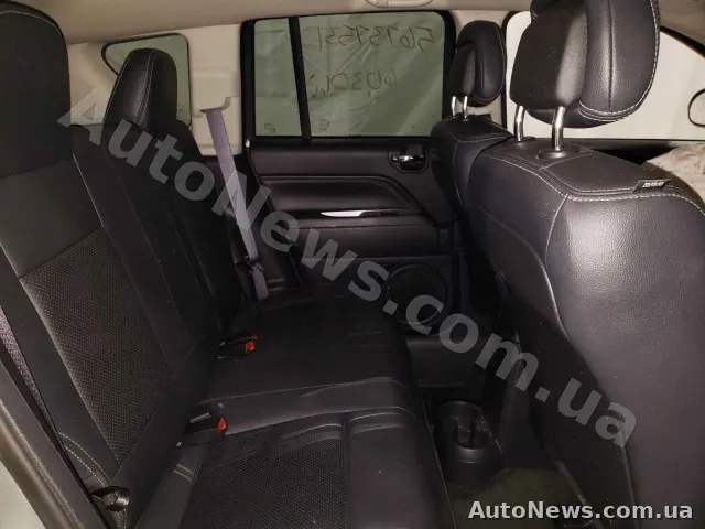 2016 Jeep Compass, VIN 1C4NJDEB5GD751165, nr rej. СА3318ІО — zdjęcie 6 (copart)