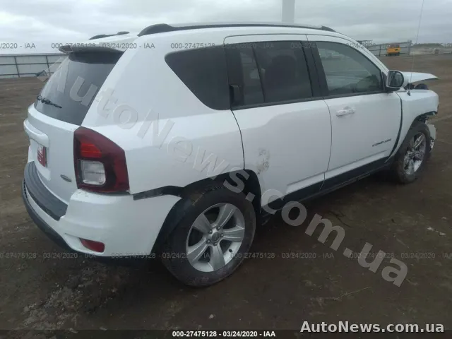 2017 Jeep Compass — zdjęcie 4 (iaai)