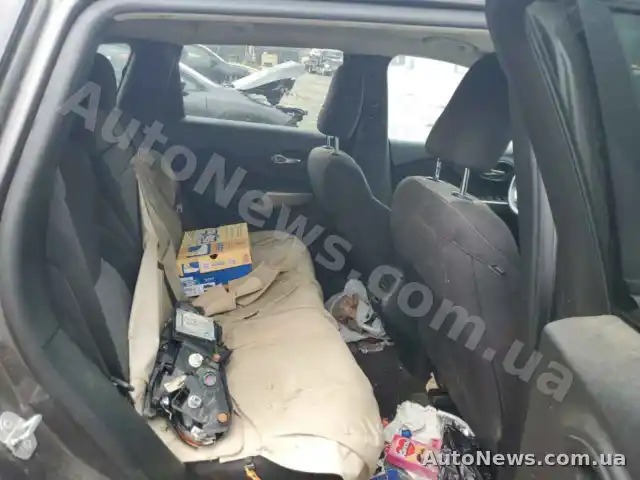 2017 Jeep Grand Cher, VIN 1C4PJMCB6JD608549, nr rej. ВО1908НЕ — zdjęcie 10 (copart)