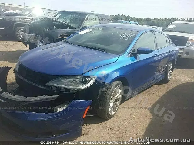2015 Chrysler 200 — zdjęcie 2 (iaai)