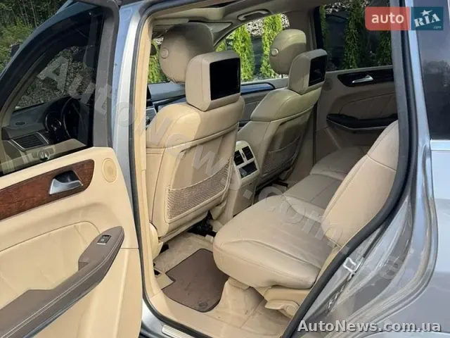 2014 Mercedes-Benz GL-Class, VIN 4JGDF2EE8EA415094, plate СЕ8030ЕХ — photo 7 (autoria)
