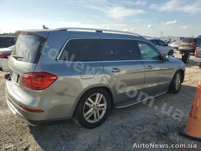 2014 Mercedes-Benz GL-Class, VIN 4JGDF2EE8EA415094, plate СЕ8030ЕХ — photo 16 (copart)