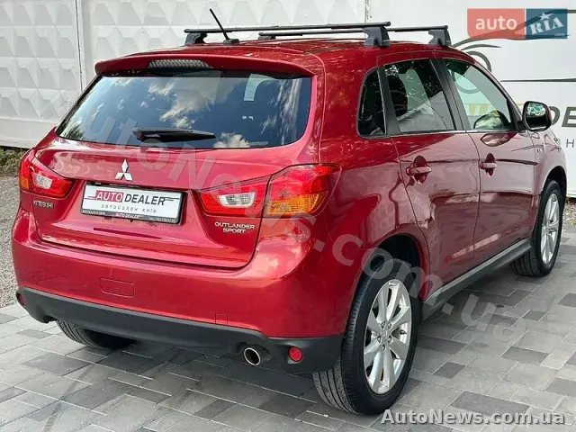 2014 Mitsubishi Outlander, VIN 4A4AR4AU8FE010573, plate АІ6132РМ — photo 5 (autoria)