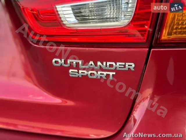 2014 Mitsubishi Outlander, VIN 4A4AR4AU8FE010573, plate АІ6132РМ — photo 9 (autoria)