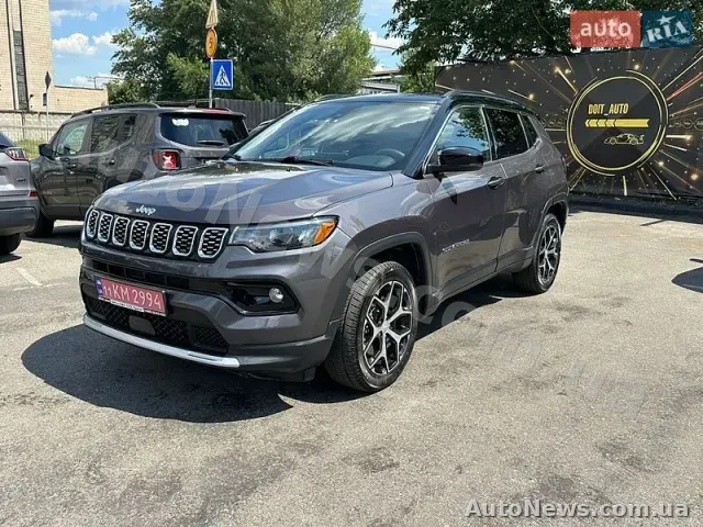 2024 Jeep Compass, VIN 3C4NJDCN3RT164831 — photo 1 (autoria)