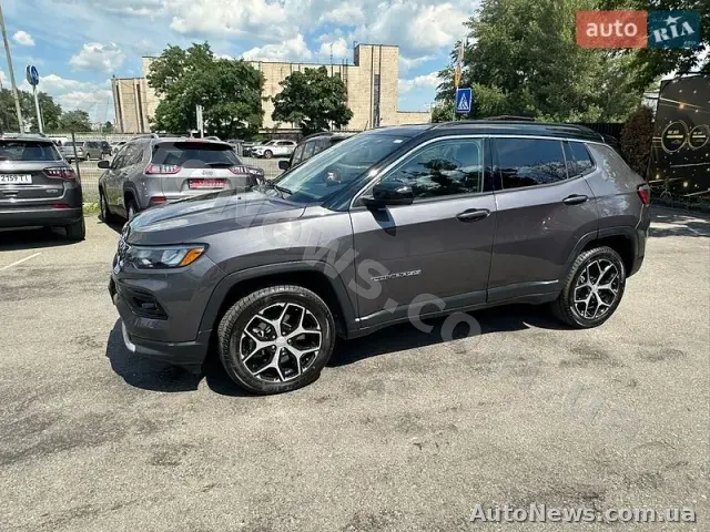 2024 Jeep Compass, VIN 3C4NJDCN3RT164831 — photo 11 (autoria)