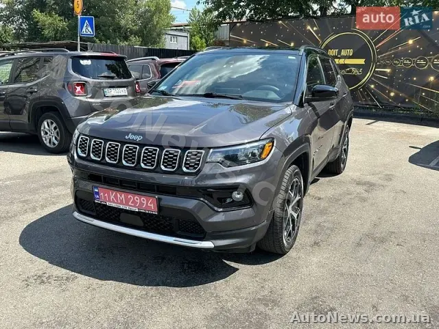 2024 Jeep Compass, VIN 3C4NJDCN3RT164831 — photo 2 (autoria)
