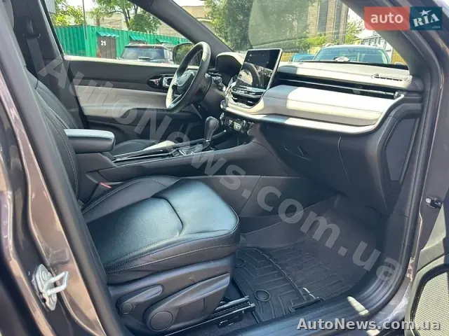 2024 Jeep Compass, VIN 3C4NJDCN3RT164831 — photo 29 (autoria)