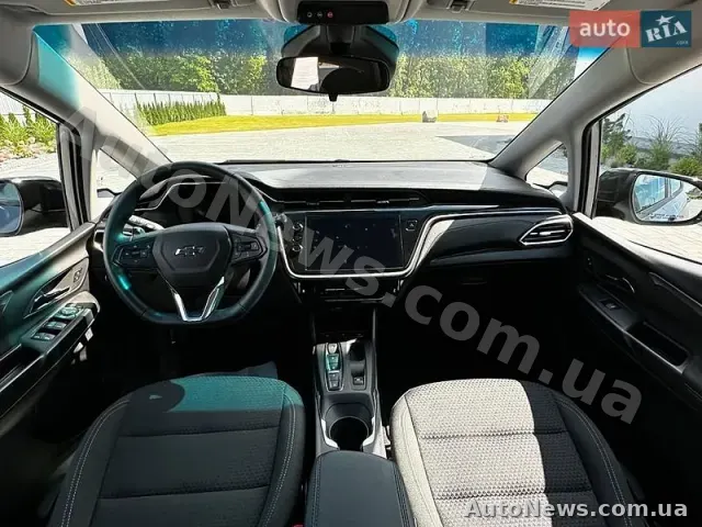2023 Chevrolet Bolt, VIN 1G1FW6S06P4140431 — zdjęcie 10 (autoria)