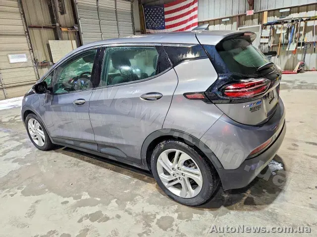 2023 Chevrolet Bolt, VIN 1G1FW6S06P4140431 — zdjęcie 2 (copart)