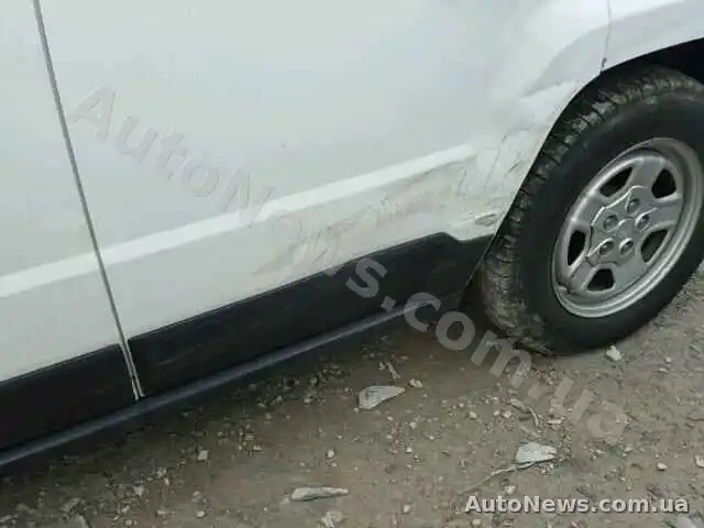 2012 Jeep Patriot, VIN 1C4NJRBB2CD617693, plate ВС2272НВ — photo 10 (copart)