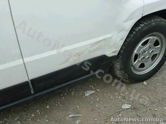 2012 Jeep Patriot, VIN 1C4NJRBB2CD617693, госномер ВС2272НВ — фото 10 (copart)