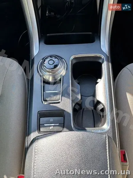 2019 Ford Fusion Hybrid, VIN 3FA6P0LU0LR149376, plate ВС7751ТС — photo 13 (autoria)