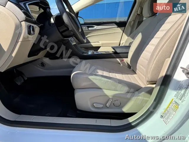 2019 Ford Fusion Hybrid, VIN 3FA6P0LU0LR149376, plate ВС7751ТС — photo 14 (autoria)