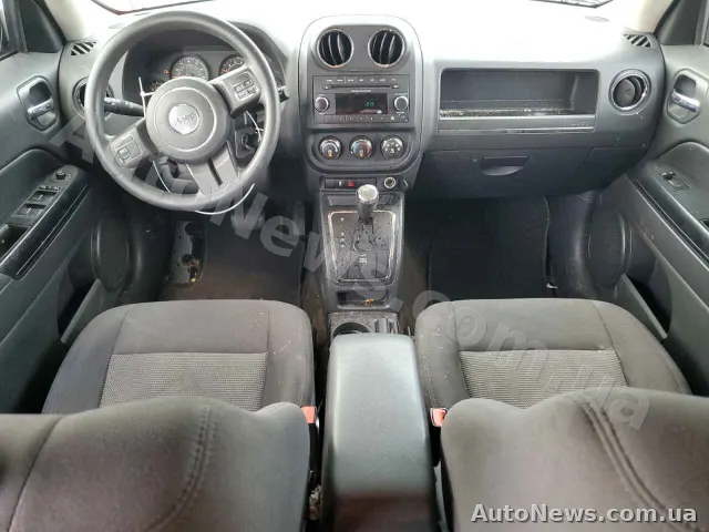 2015 Jeep Patriot — photo 8 (copart)