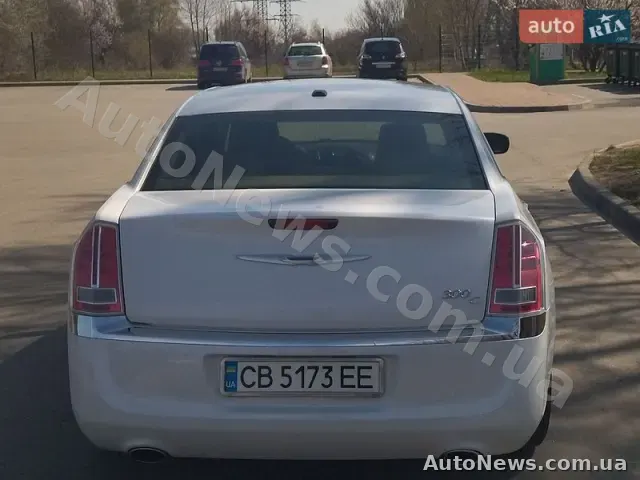 2013 Chrysler 300C, VIN 2C3CCAEG4EH193888, госномер СВ5173ЕЕ — фото 25 (autoria)