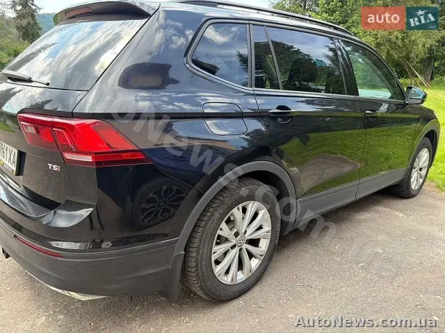 2017 Volkswagen Tiguan, VIN 3VV1B7AX7JM092033, госномер ВС8961ХА — фото 26 (autoria)