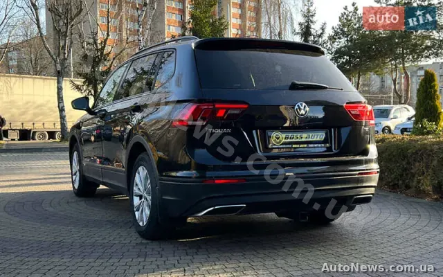 2017 Volkswagen Tiguan, VIN 3VV1B7AX7JM092033, госномер ВС8961ХА — фото 5 (autoria)